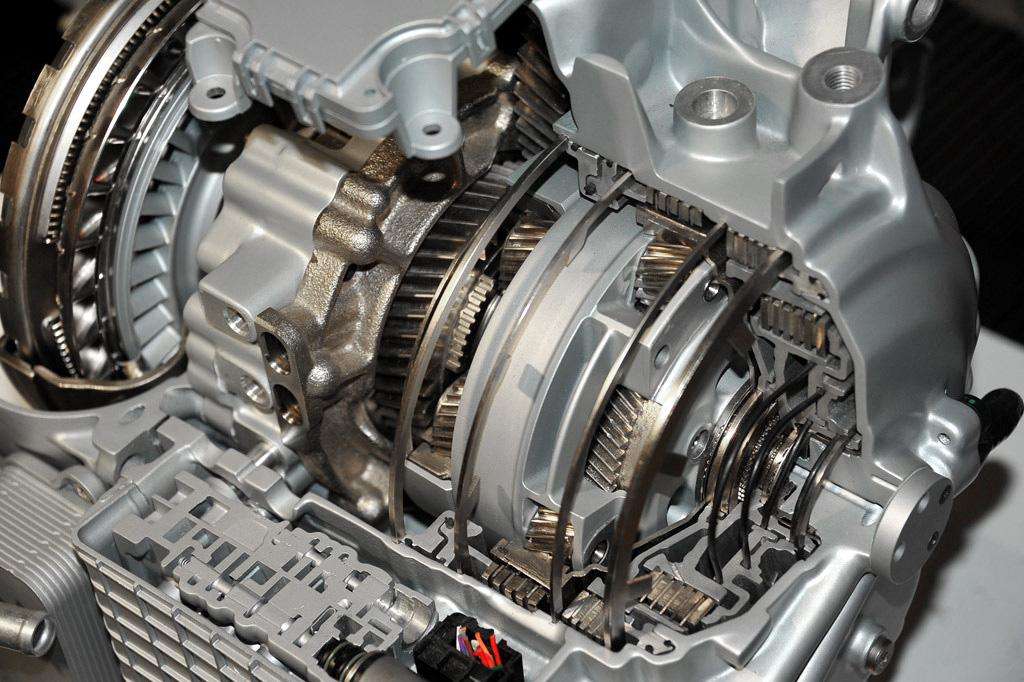 針對(duì)常見(jiàn)變速箱漏油問(wèn)題探討